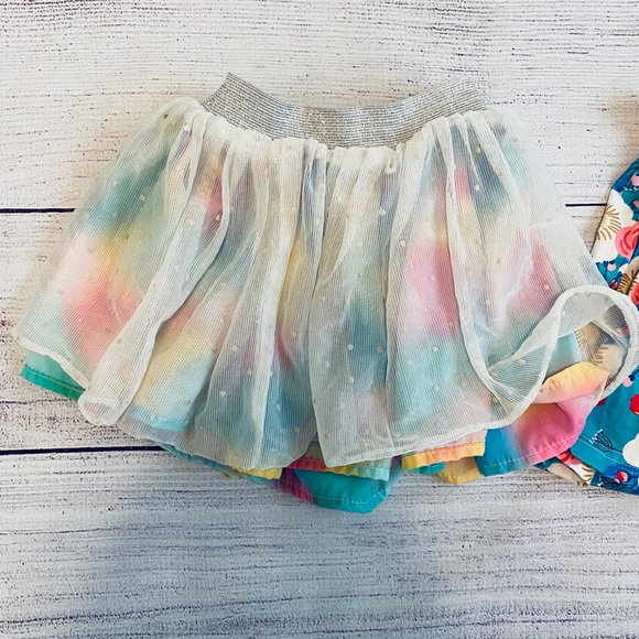 Two children’s skirts - Picture 5 of 6